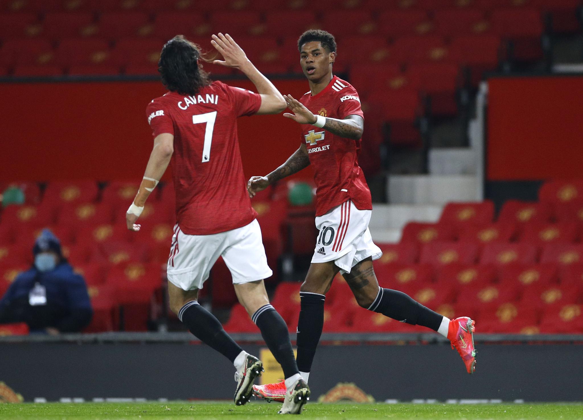 示两队球员 示两队球员