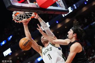 但防守端的 但防守端的